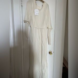 New with tags Chloe Ivory Cream Silk Viscose Long Sleeve Maxi Dress Size 38
